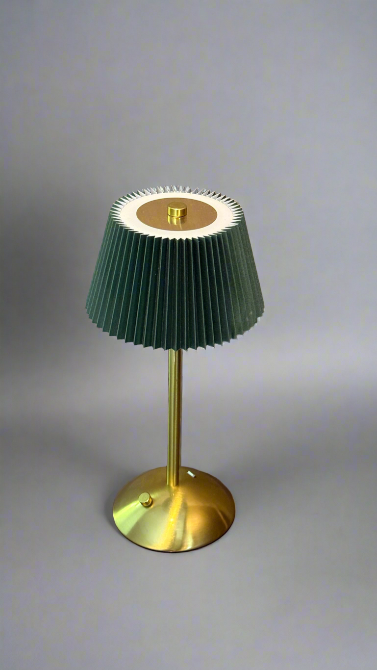 Opus LED Lamp