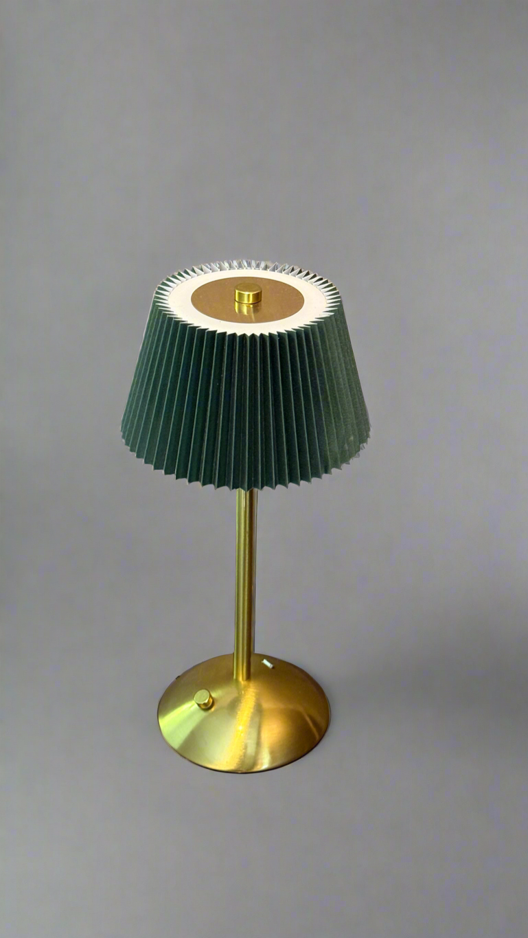 Opus LED Lamp